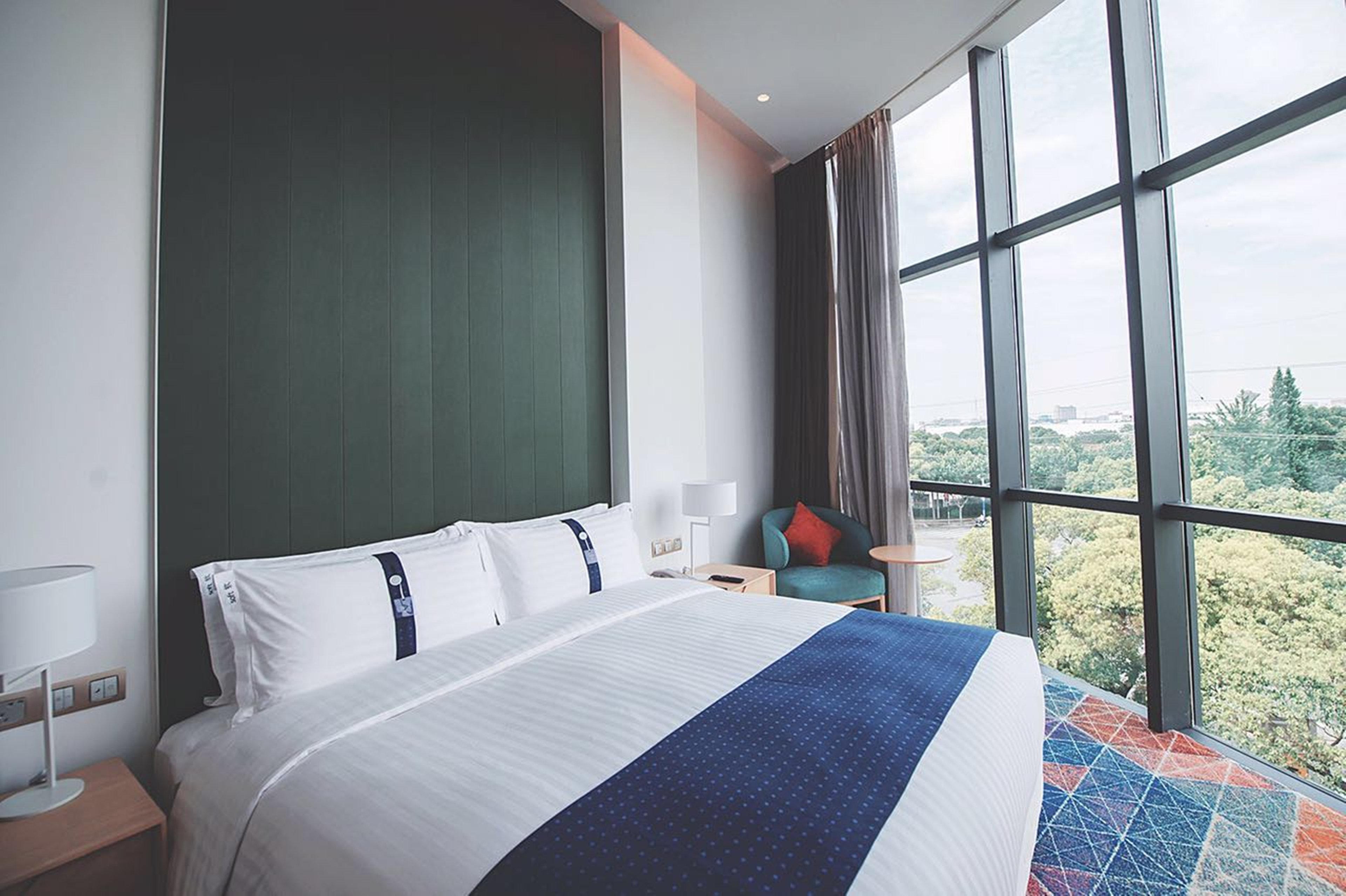 Holiday Inn Express Shanghai Songjiang Fangta By Ihg Экстерьер фото