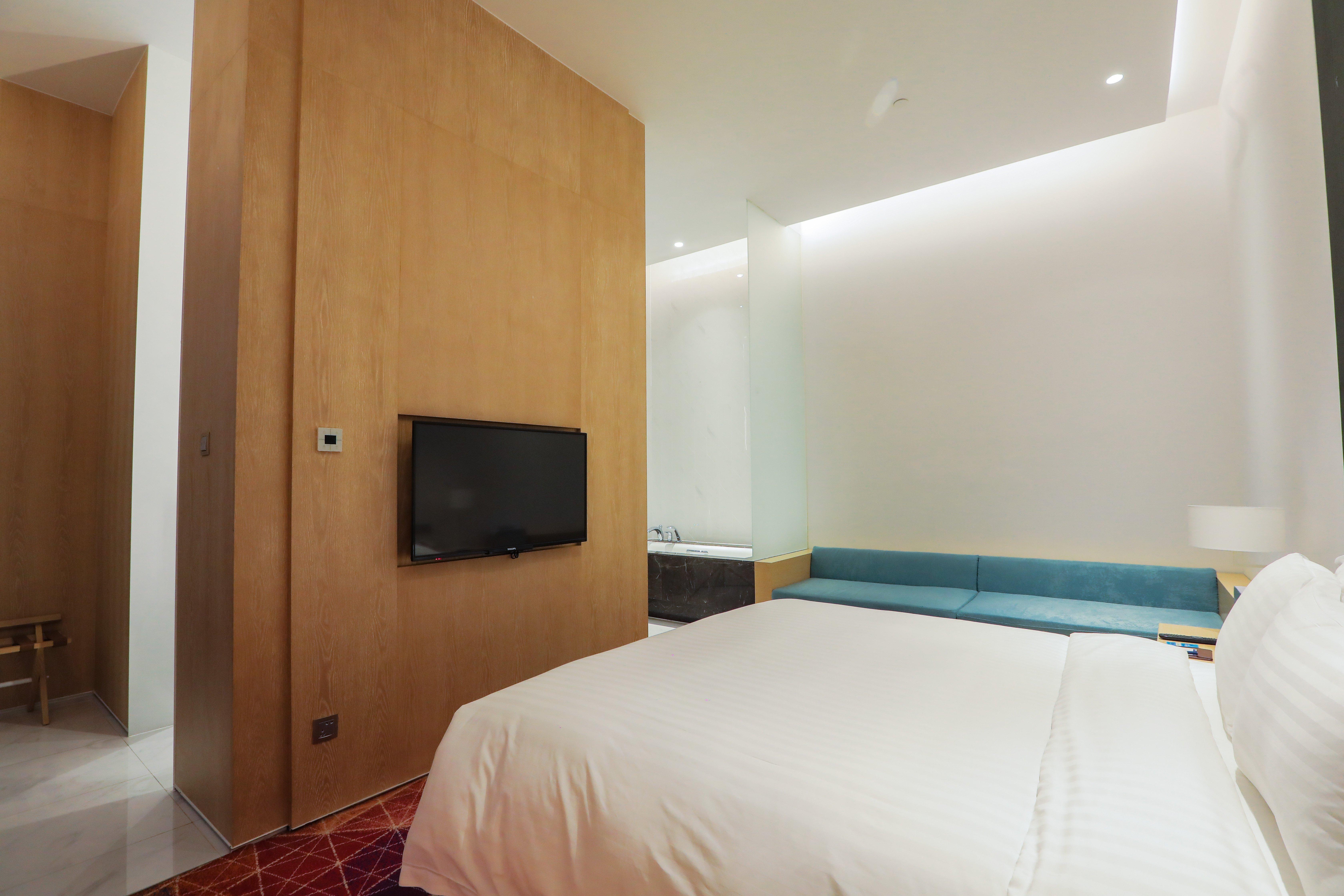 Holiday Inn Express Shanghai Songjiang Fangta By Ihg Экстерьер фото