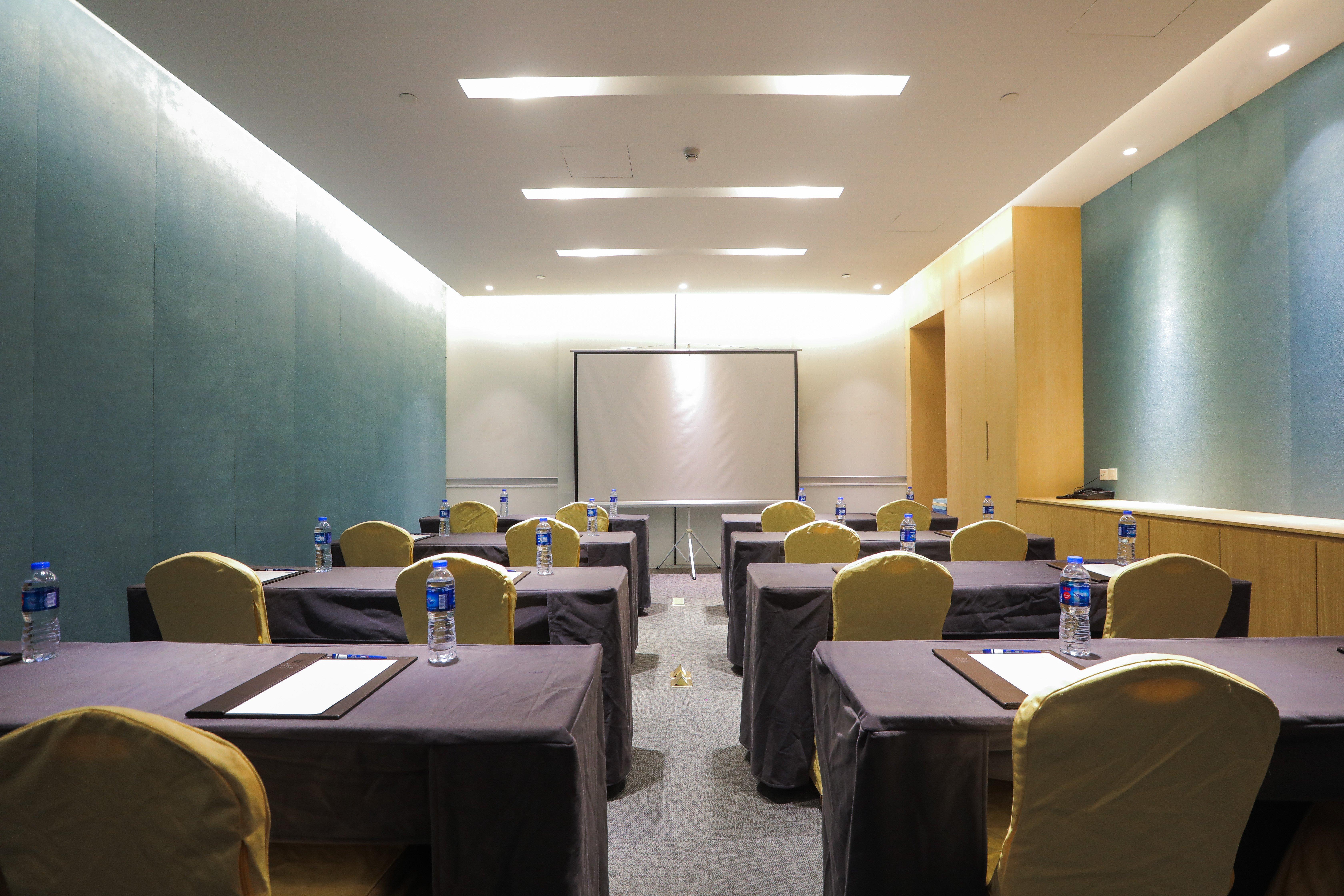 Holiday Inn Express Shanghai Songjiang Fangta By Ihg Экстерьер фото